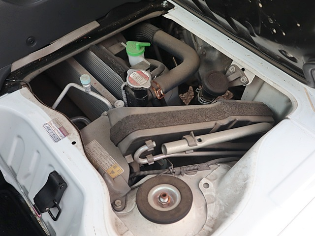 平ボディ 垂直式ゲートリフター 積載350kg|中古トラックの販売・買取・査定のアイナビ