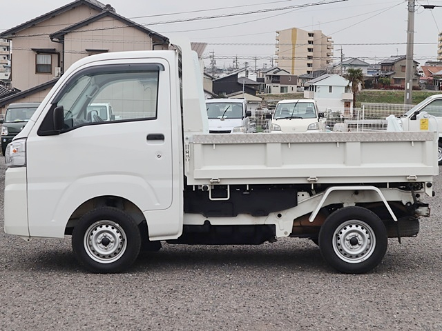 多目的ダンプPTO式 積載350KG 4WD 新明和|中古トラックの販売・買取・査定のアイナビ