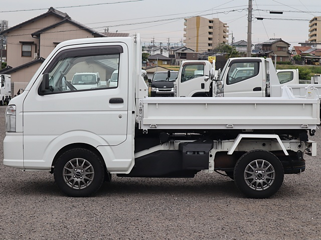 リフトダンプ 4WD 積載350kg 新明和 三方開|中古トラックの販売・買取・査定のアイナビ