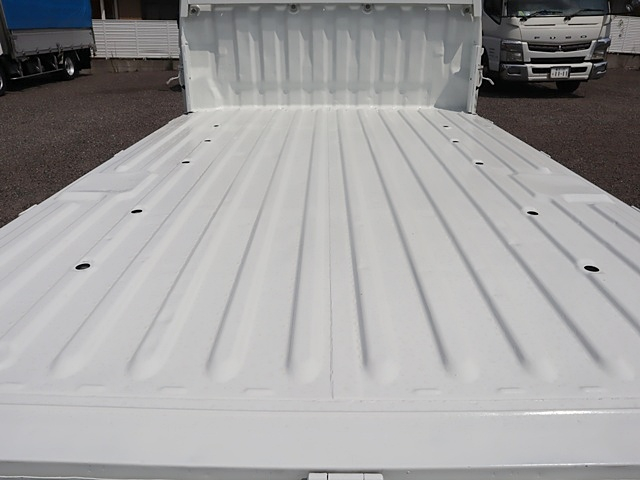 DX 平ボディ 積載800Kg スマートアシスト|中古トラックの販売・買取・査定のアイナビ