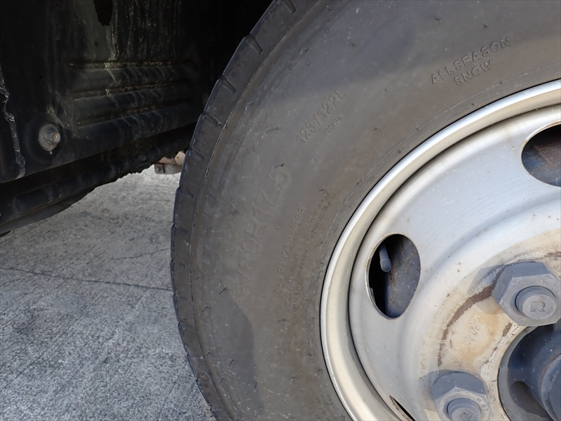 【352766】中型　アルミウィング|中古トラックの販売・買取・査定のアイナビ