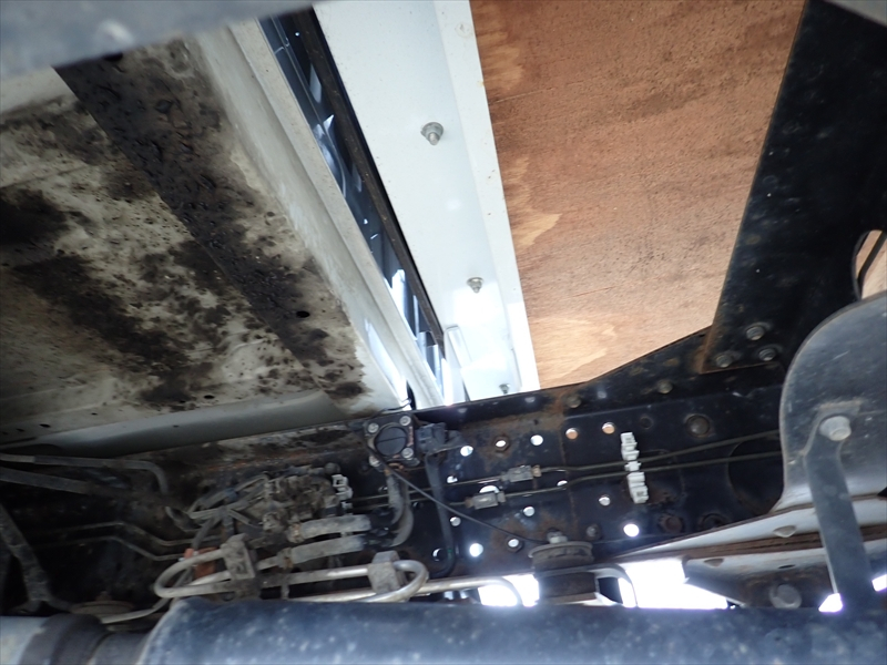 【352419】Wキャブ　平ボディ|中古トラックの販売・買取・査定のアイナビ