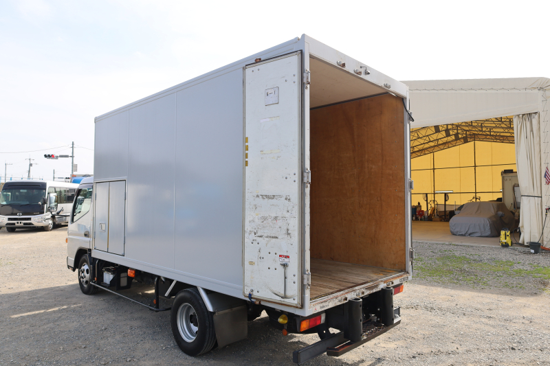 キャンター|中古トラックの販売・買取・査定のアイナビ