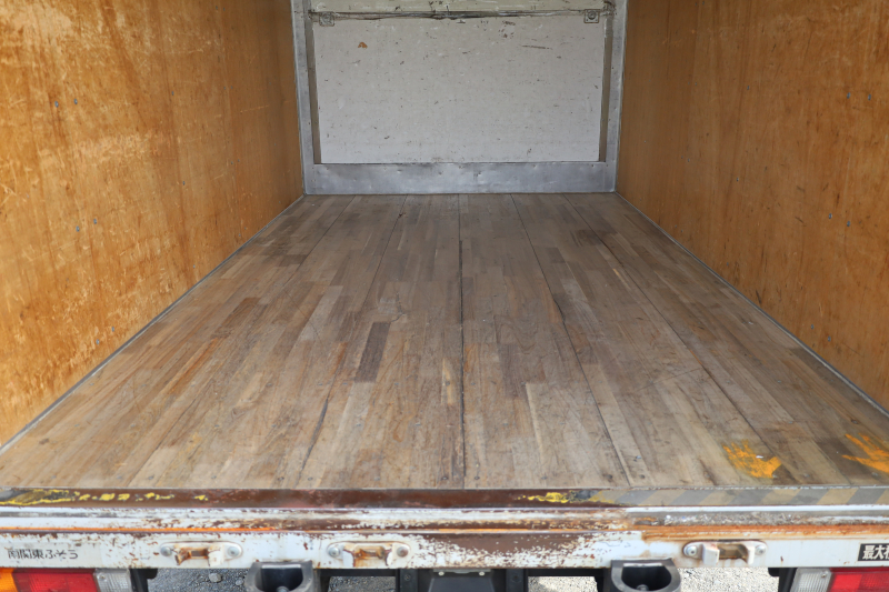 キャンター|中古トラックの販売・買取・査定のアイナビ