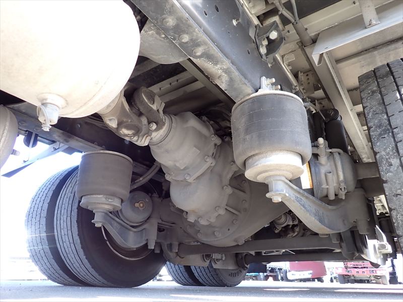 【352377】大型アルミウィング　ジョルダーレール付き|中古トラックの販売・買取・査定のアイナビ