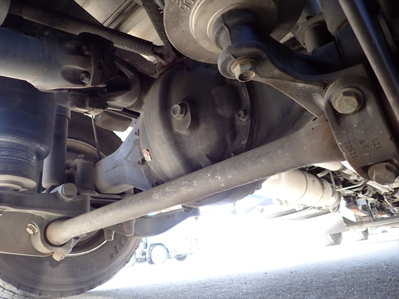 【352377】大型アルミウィング　ジョルダーレール付き|中古トラックの販売・買取・査定のアイナビ