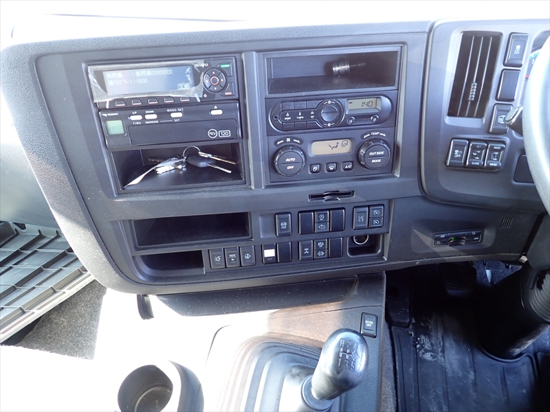 【352377】大型アルミウィング　ジョルダーレール付き|中古トラックの販売・買取・査定のアイナビ