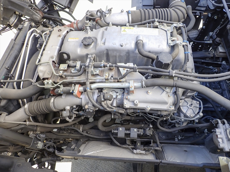 【352377】大型アルミウィング　ジョルダーレール付き|中古トラックの販売・買取・査定のアイナビ