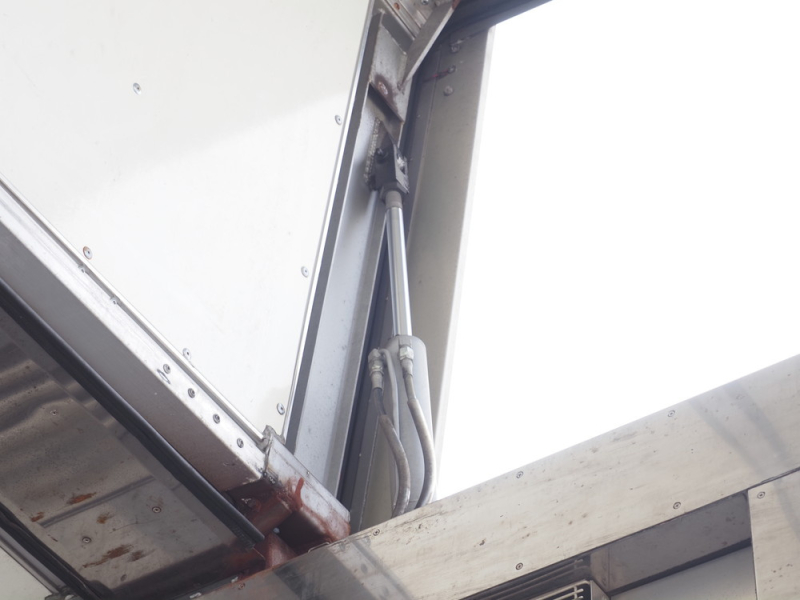 三菱ふそう 冷凍ウイング スーパーグレート|中古トラックの販売・買取・査定のアイナビ