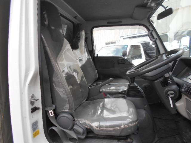 いすゞ|中古トラックの販売・買取・査定のアイナビ