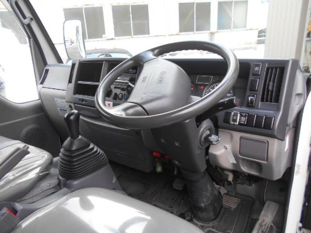 いすゞ|中古トラックの販売・買取・査定のアイナビ