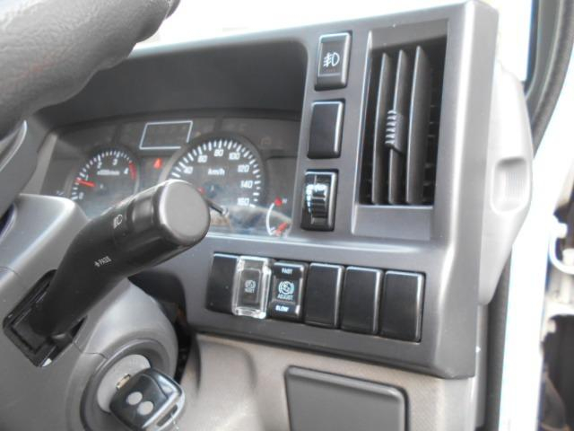 いすゞ|中古トラックの販売・買取・査定のアイナビ