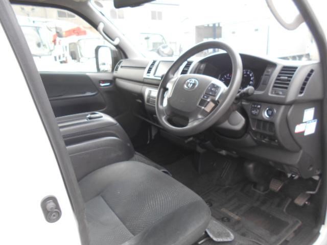 トヨタ 商用バン ハイエースバン|中古トラックの販売・買取・査定のアイナビ