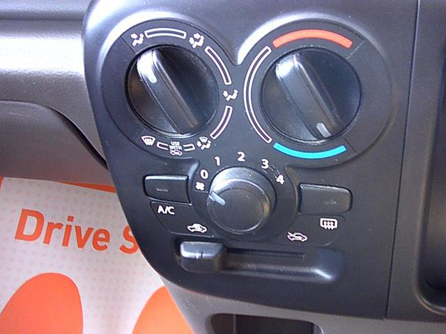 日産|中古トラックの販売・買取・査定のアイナビ