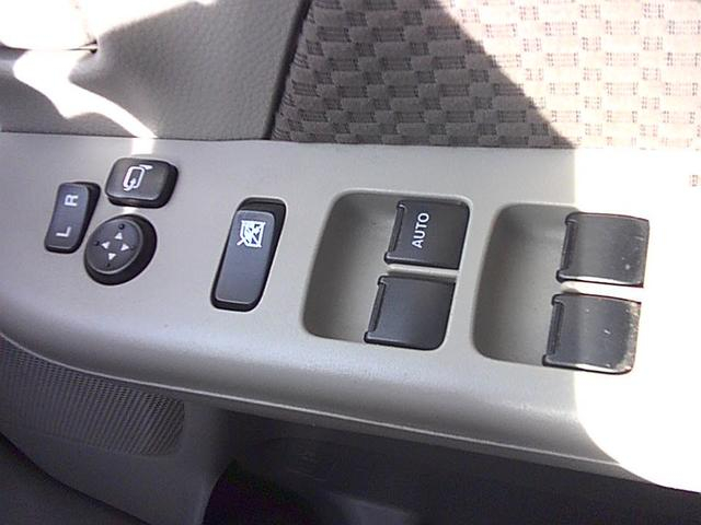 日産|中古トラックの販売・買取・査定のアイナビ