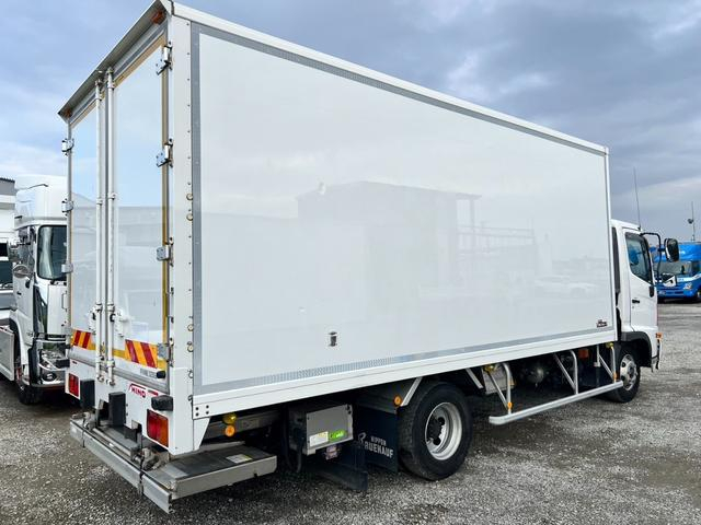 日野|中古トラックの販売・買取・査定のアイナビ