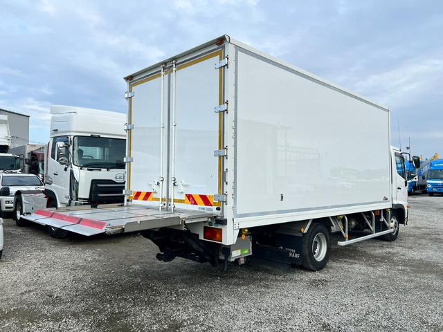 日野|中古トラックの販売・買取・査定のアイナビ