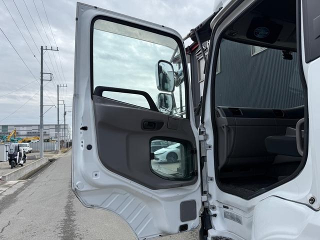 UDトラックス ウイング車 クオン|中古トラックの販売・買取・査定のアイナビ