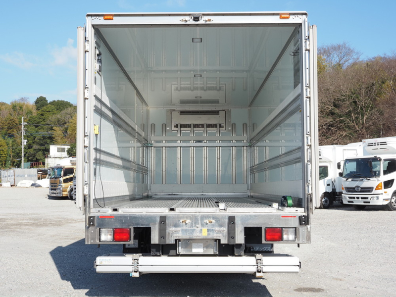 日野 冷凍バン レンジャー|中古トラックの販売・買取・査定のアイナビ