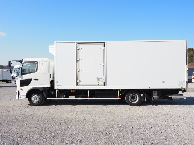 日野 冷凍バン レンジャー|中古トラックの販売・買取・査定のアイナビ