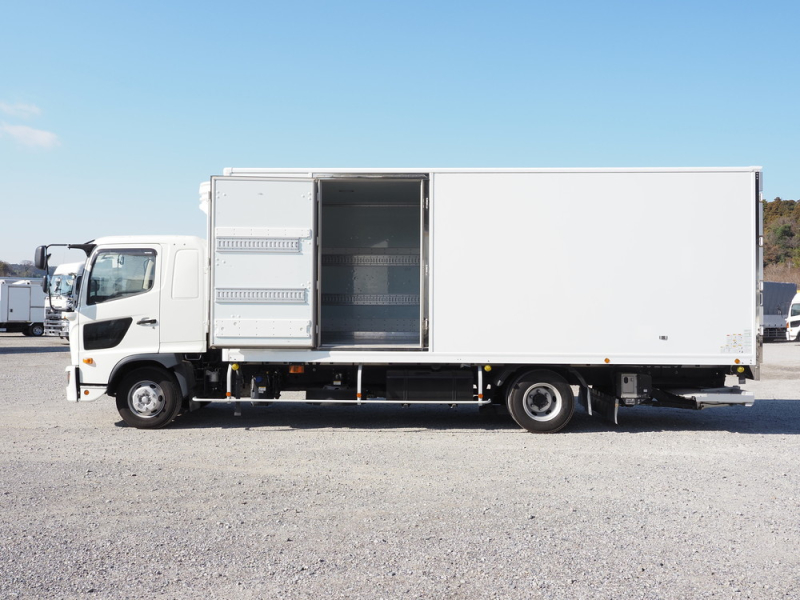 日野 冷凍バン レンジャー|中古トラックの販売・買取・査定のアイナビ