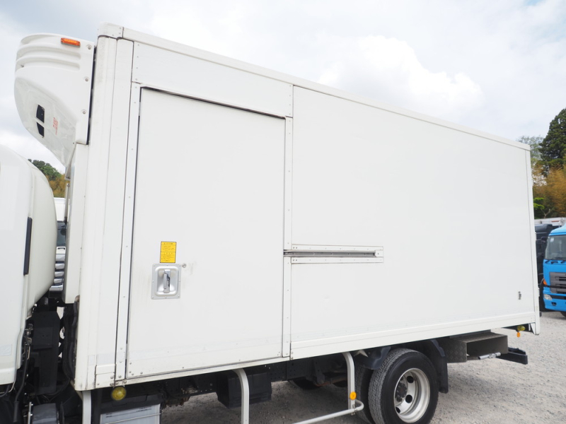 いすゞ 冷凍バン エルフ|中古トラックの販売・買取・査定のアイナビ