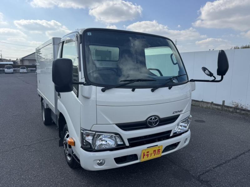 R3 トヨタ ダイナ 冷蔵冷凍 左スライドドア|中古トラックの販売・買取・査定のアイナビ