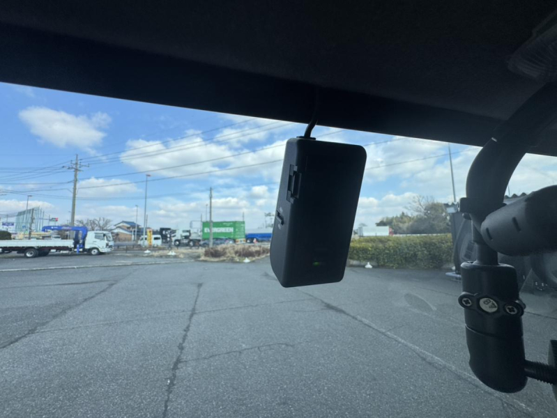 R3 トヨタ ダイナ 冷蔵冷凍 左スライドドア|中古トラックの販売・買取・査定のアイナビ