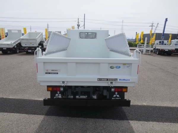 三菱キャンター全低床強化ダンプ|中古トラックの販売・買取・査定のアイナビ