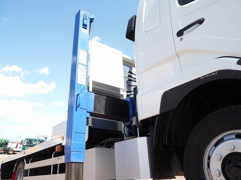 三菱ファイタークレーン増トンワイド5段セルフクレーン|中古トラックの販売・買取・査定のアイナビ