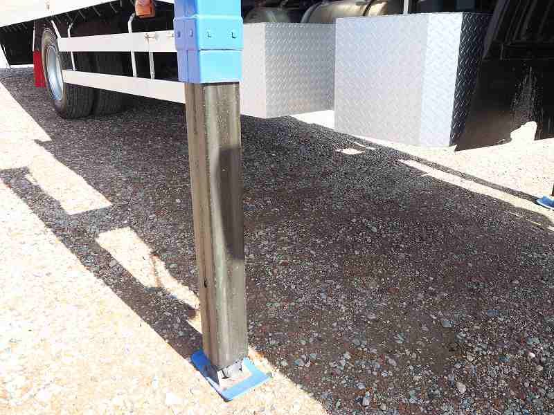 三菱ファイタークレーン増トンワイド5段セルフクレーン|中古トラックの販売・買取・査定のアイナビ