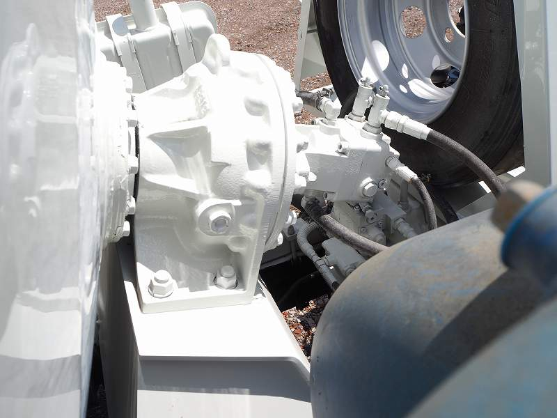 レンジャー生コンコンクリートミキサー車電動スランプガード|中古トラックの販売・買取・査定のアイナビ