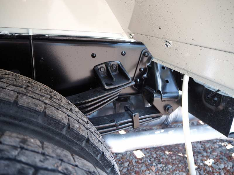 レンジャー生コンコンクリートミキサー車電動スランプガード|中古トラックの販売・買取・査定のアイナビ