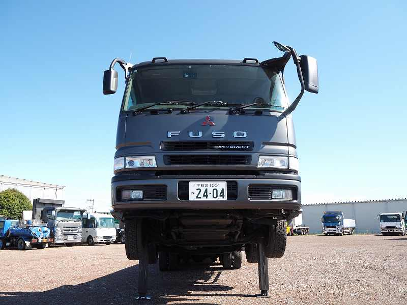 三菱スーパーグレート4軸低床セルフローダーウインチV8E/G|中古トラックの販売・買取・査定のアイナビ