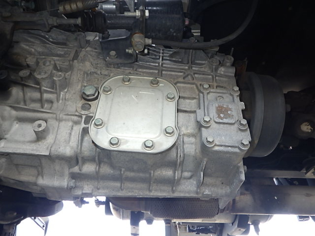 日野平成30年式☆格納ゲート付きウィング☆27万キロ代|中古トラックの販売・買取・査定のアイナビ