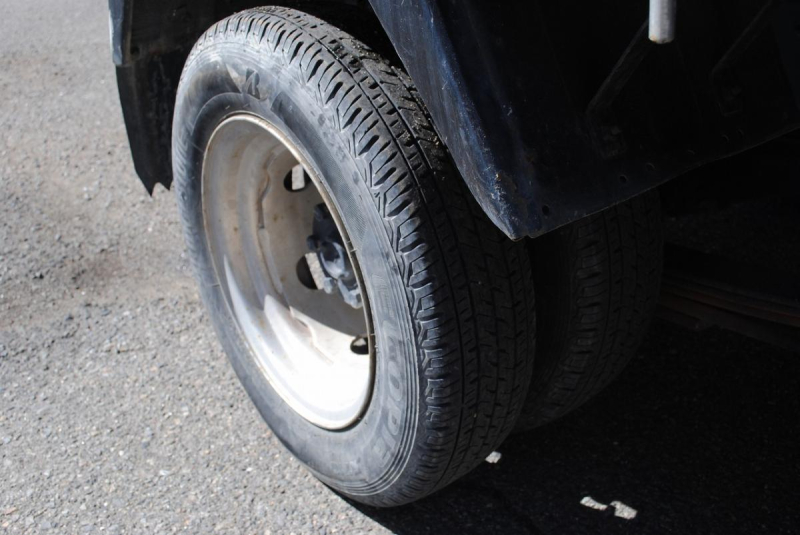 H23 アトラス Wキャブ平ボディ 積載1.25t|中古トラックの販売・買取・査定のアイナビ