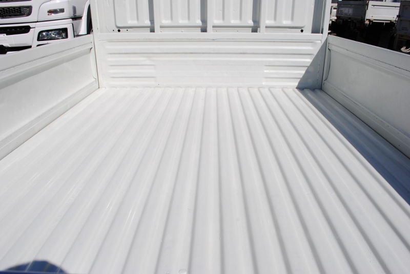 H18 アトラス Wキャブ平ボディ 積載1.25t|中古トラックの販売・買取・査定のアイナビ