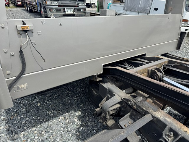 平成16年式☆三菱キャンター車検付き 2t積載車 ラジコン|中古トラックの販売・買取・査定のアイナビ