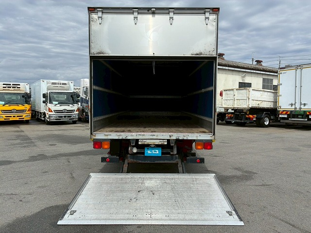 フルキャブ/ベッド付き240馬力ラッシング3段6速MT4t8t|中古トラックの販売・買取・査定のアイナビ