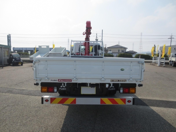 三菱ファイター4段ラジコンクレーン付|中古トラックの販売・買取・査定のアイナビ