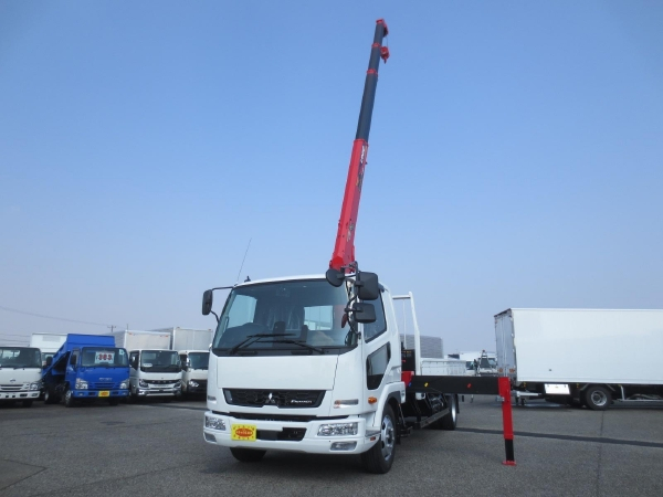 三菱ファイター4段ラジコンクレーン付|中古トラックの販売・買取・査定のアイナビ