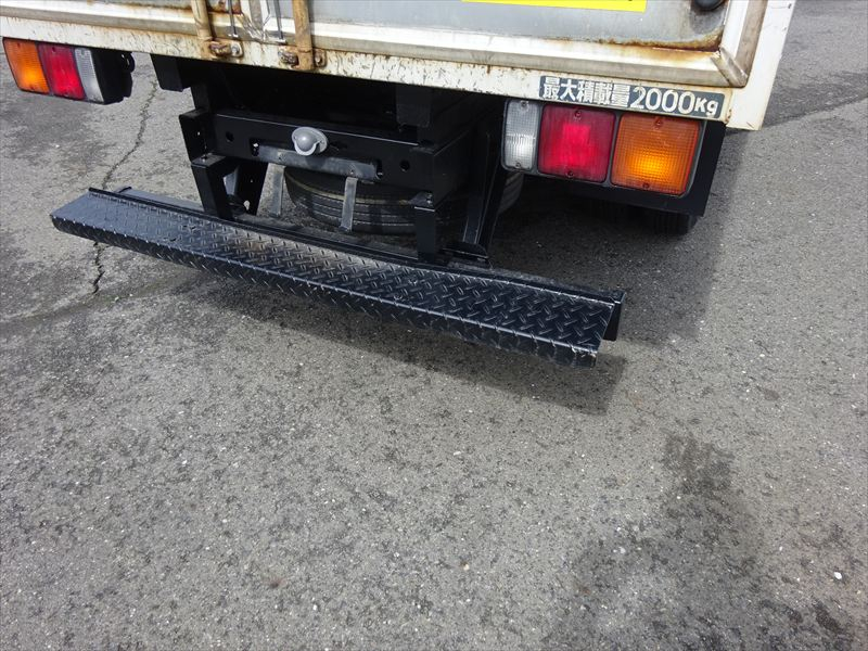 アルミバン 4WD 標準|中古トラックの販売・買取・査定のアイナビ