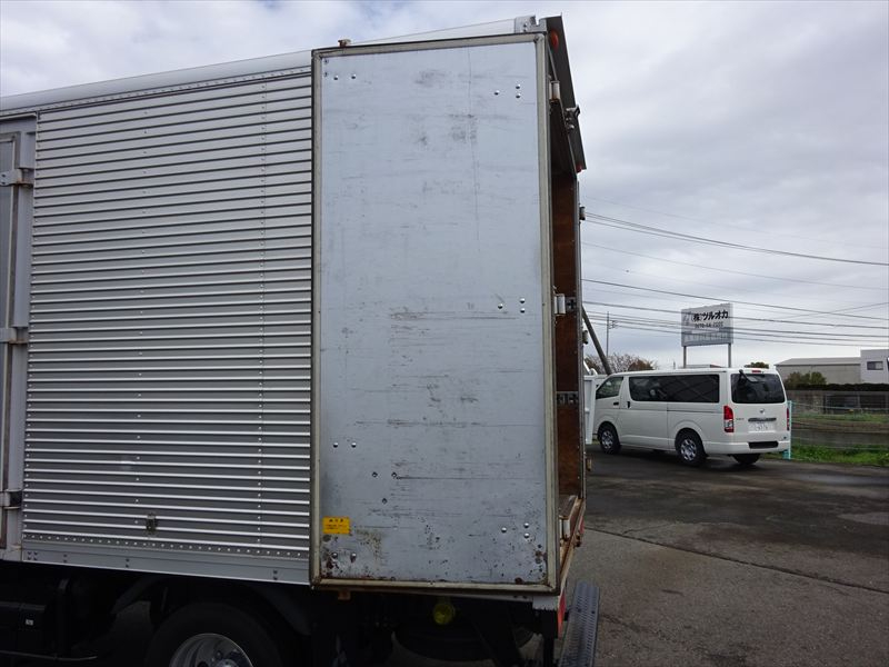 アルミバン 4WD 標準|中古トラックの販売・買取・査定のアイナビ