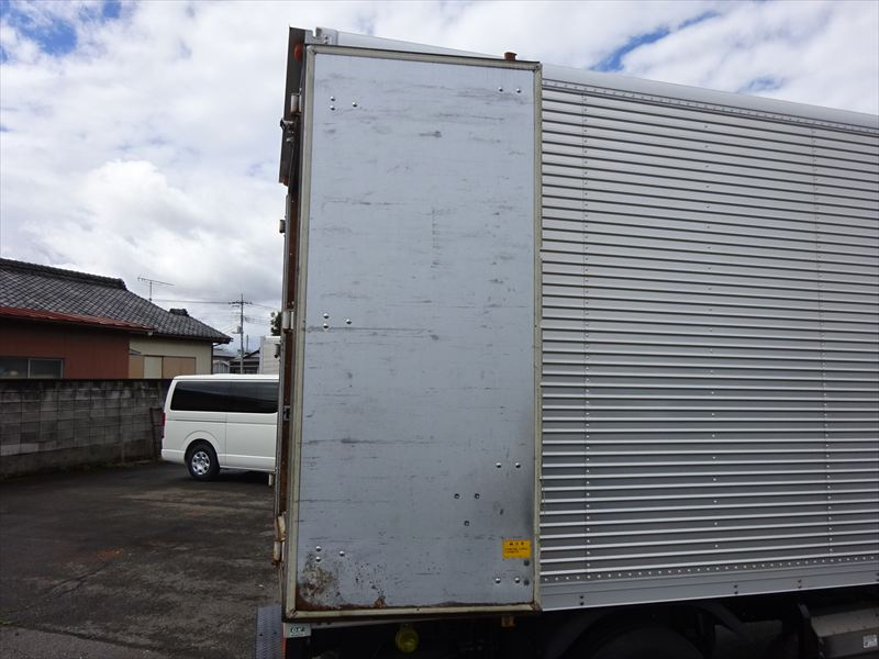 アルミバン 4WD 標準|中古トラックの販売・買取・査定のアイナビ