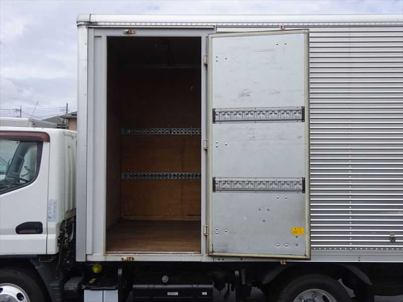 アルミバン 4WD 標準|中古トラックの販売・買取・査定のアイナビ