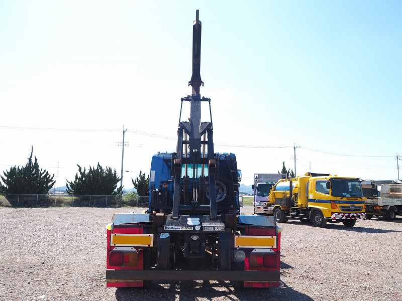 日野レンジャー新明和アームロールツインホイスト|中古トラックの販売・買取・査定のアイナビ