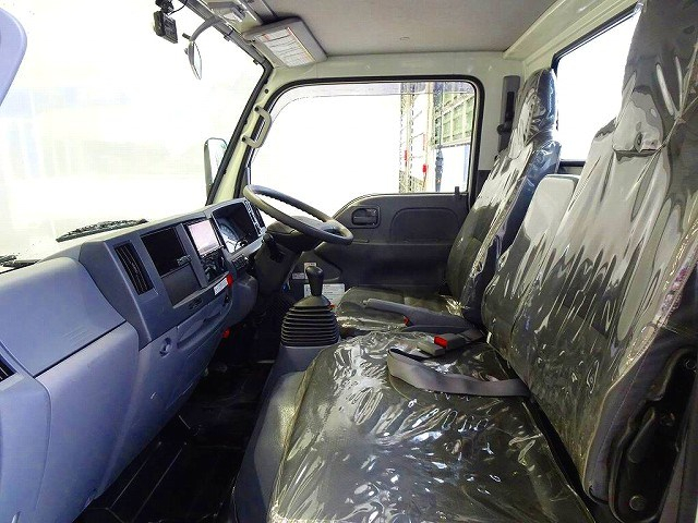 エルフ2tFFL標準タダノ3段クレーン付|中古トラックの販売・買取・査定のアイナビ