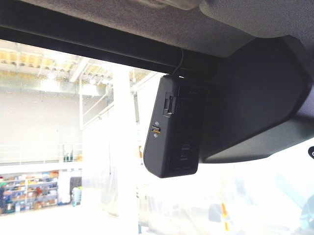 ダイナ2t高床標準ロングタダノ4段クレーン付|中古トラックの販売・買取・査定のアイナビ