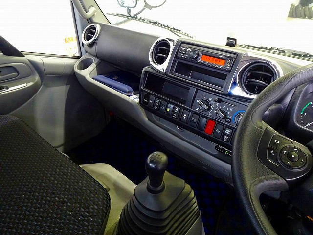 ダイナ2t高床標準ロングタダノ4段クレーン付|中古トラックの販売・買取・査定のアイナビ