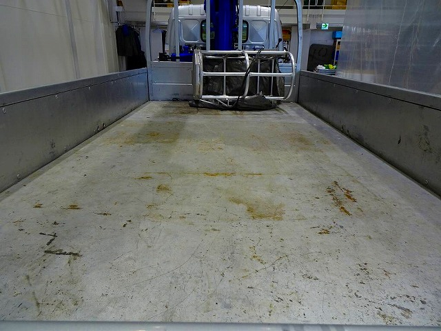 ダイナ2t高床標準ロングタダノ4段クレーン付|中古トラックの販売・買取・査定のアイナビ